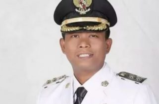 finfeng_Wakil Bupati Rohil Digerebek Polisi saat Berduaan dengan Wanita Diduga ASN di Kamar Hotel Mewah