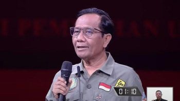 Mahfud MD Nyatakan Akan Mundur sebagai Menko Polhukam