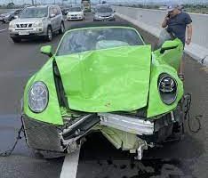 Kecelakaan Porsche Tabrak Livina di Tol Porong, 1 Luka Berat
