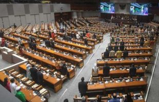 DPR Sahkan RUU KIA, Ibu Melahirkan Bisa Cuti hingga 6 Bulan