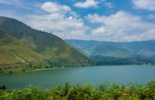 DANAU TOBA di Samosir Sumatera Utara