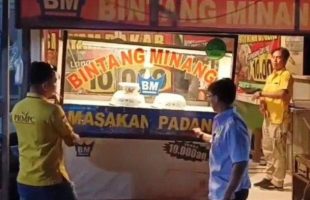 Razia Pencopotan Label Rumah Makan Padang