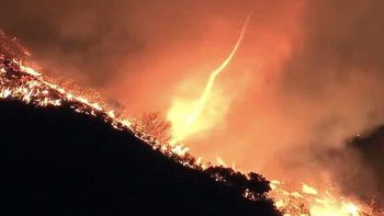 Detik-detik Tornado Api Muncul di Tengah Kebakaran Los Angeles