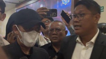 Bareskrim Polri Resmi Menahan Kades Kohod Pemalsuan  Dokumen Pagar Laut Tangerang