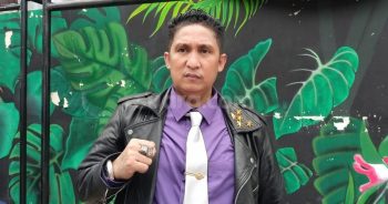 Pengacara Firdaus Oiwobo Klarifikasi Naik Ke Meja Persidangan Saat Sidang Berlangsung