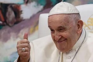 Lonceng Gereja Bunyi 88 Kali Memberitahukan Paus Fransiskus Meninggal
