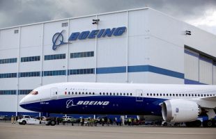 PERANG DAGANG Semakin Memanas, China Boikot Pengiriman Pesawat Boeing dari AS