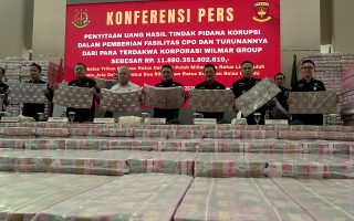 Penampakan Tumpukan Uang Rp11,8 Triliun Sitaan Dari Kasus Korupsi CPO