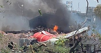 Pesawat Air India Jatuh Saat Lepas Landas, 242 Tewas