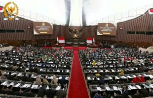 Gaji DPR Rp 3 Juta Per Hari Dan Tunjangan Rumah Dinas Rp 50 Juta
