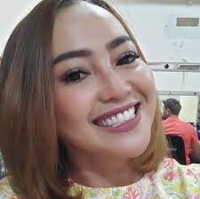 Komedian Mpok Alpha Meninggal Dunia