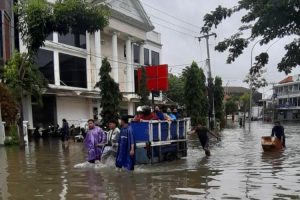 Banjir Di Bali Hingga Bangunan Di Pinggir Sungai Badung Roboh