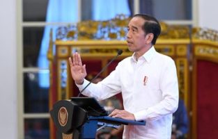 Jokowi Resmi Jadi Dewan Penasehat  Global Blomberg Ekonomi