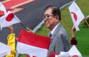 Perdana Menteri Jepang Mengundurkan Diri