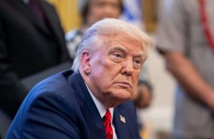 Donald Trump Beraksi Lagi, Biaya Visa Pekerja Asing Rp1,65 M per Tahun
