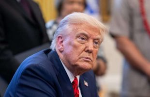Donald Trump Beraksi Lagi, Biaya Visa Pekerja Asing Rp1,65 M per Tahun
