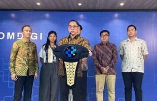 Breaking News Pemerintah Bekukan Sementara Izin TikTok