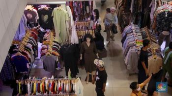 Menkeu Purbaya Sikat Mafia Impor Baju Bekas, Bagimana Nasib Pasar Senen